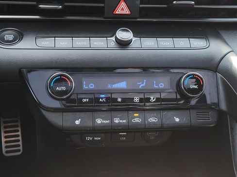 Certified 2023 Hyundai Elantra N Line image 23