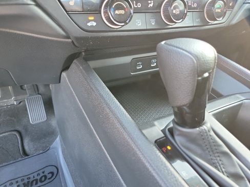 Used 2023 Honda Accord EX image 22