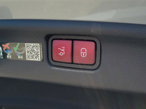 Certified 2022 Mercedes-Benz C 300 C 300 image 9