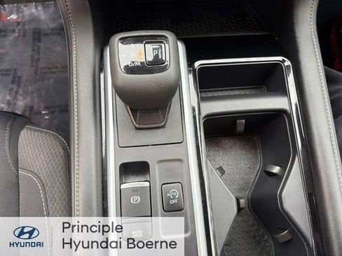 Used 2024 Nissan Pathfinder SV AWD/4WD image 17
