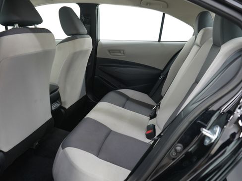 Used 2025 Toyota Corolla LE image 17