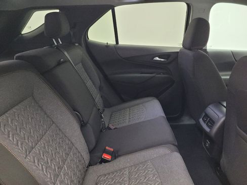 Used 2023 Chevrolet Equinox LT AWD/4WD image 19