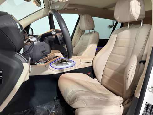 Used 2020 Mercedes-Benz GLS 450 4MATIC image 5