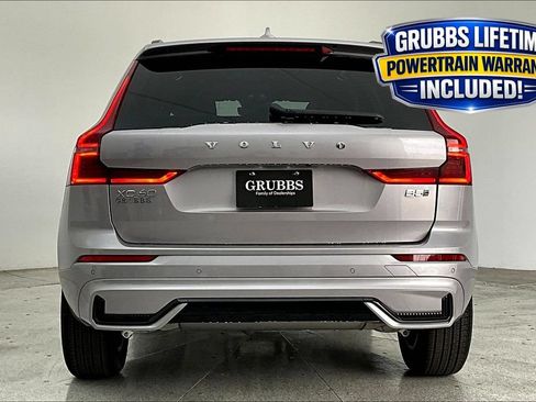 New 2026 Volvo XC60 B5 Core AWD/4WD image 4