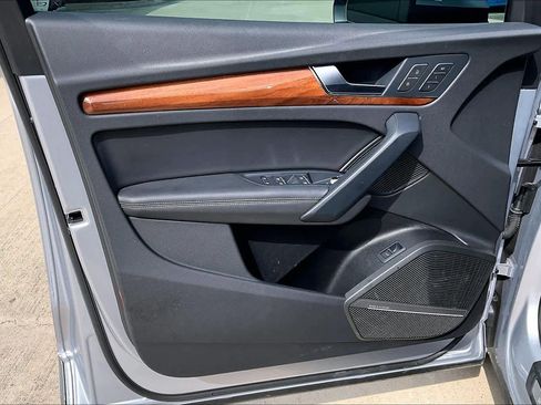 Used 2023 Audi Q5 2.0T Premium Plus w/ Premium Plus Package image 22