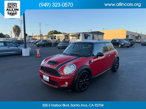 Used 2010 MINI Cooper S FWD image 1