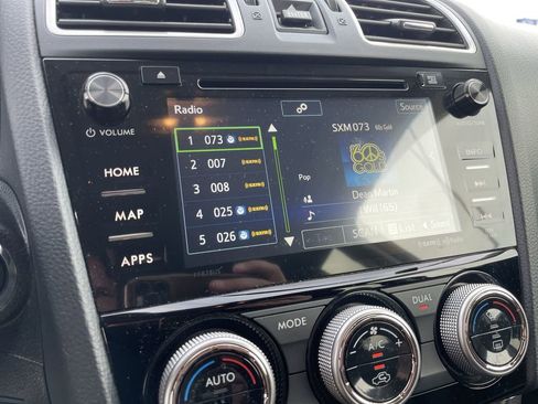 Used 2017 Subaru Forester 2.5i Touring image 13