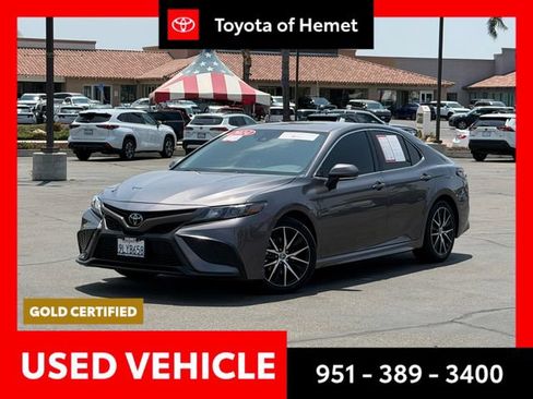 Used 2024 Toyota Camry SE FWD image 1