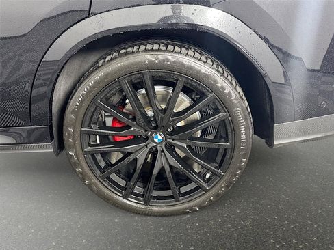 Used 2025 BMW X6 xDrive40i w/ Climate Comfort Package AWD/4WD image 34