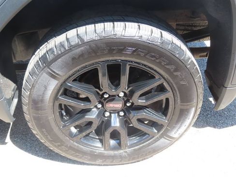 Used 2022 GMC Sierra 1500 Elevation AWD/4WD image 15