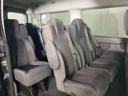 Used 2020 Ford Transit 350 XLT image 17