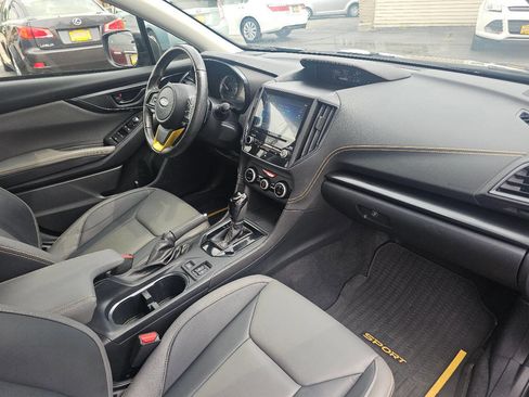 Used 2021 Subaru Crosstrek 2.5i Sport w/ Moonroof Package image 28