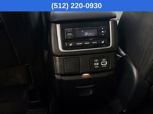 Used 2023 Subaru Ascent Limited w/ Popular Package #2A image 29