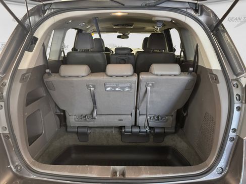 Used 2015 Honda Odyssey Touring image 17