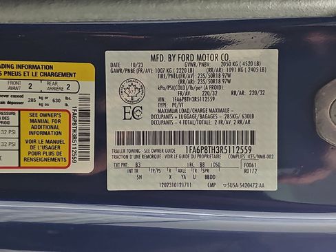 Used 2024 Ford Mustang Premium RWD image 28