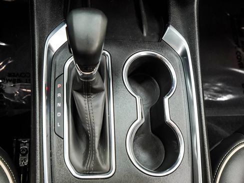 Used 2023 Chevrolet Traverse Premier w/ Redline Edition FWD image 28