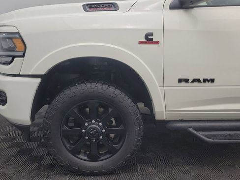 Used 2022 RAM 3500 Laramie image 9