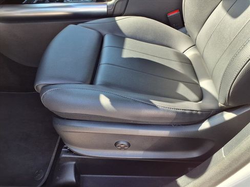 Used 2022 Mercedes-Benz GLA 250 4MATIC image 28