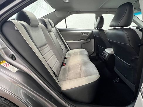 Used 2015 Toyota Camry XSE w/ Moonroof Package FWD image 14