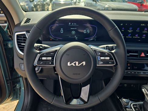 New 2026 Kia Seltos S FWD image 29