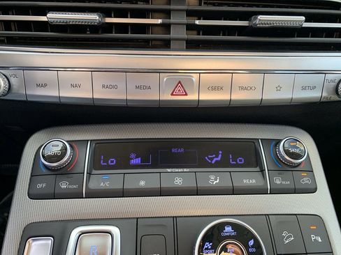 Used 2022 Hyundai Palisade SEL w/ 8P Bench Seat Package image 17