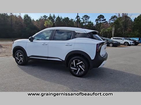 New 2026 Nissan Kicks SV w/ SV Premium Package image 28