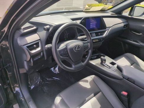 Used 2025 Lexus UX 300h FWD w/ Accessory Package (Z2) image 13