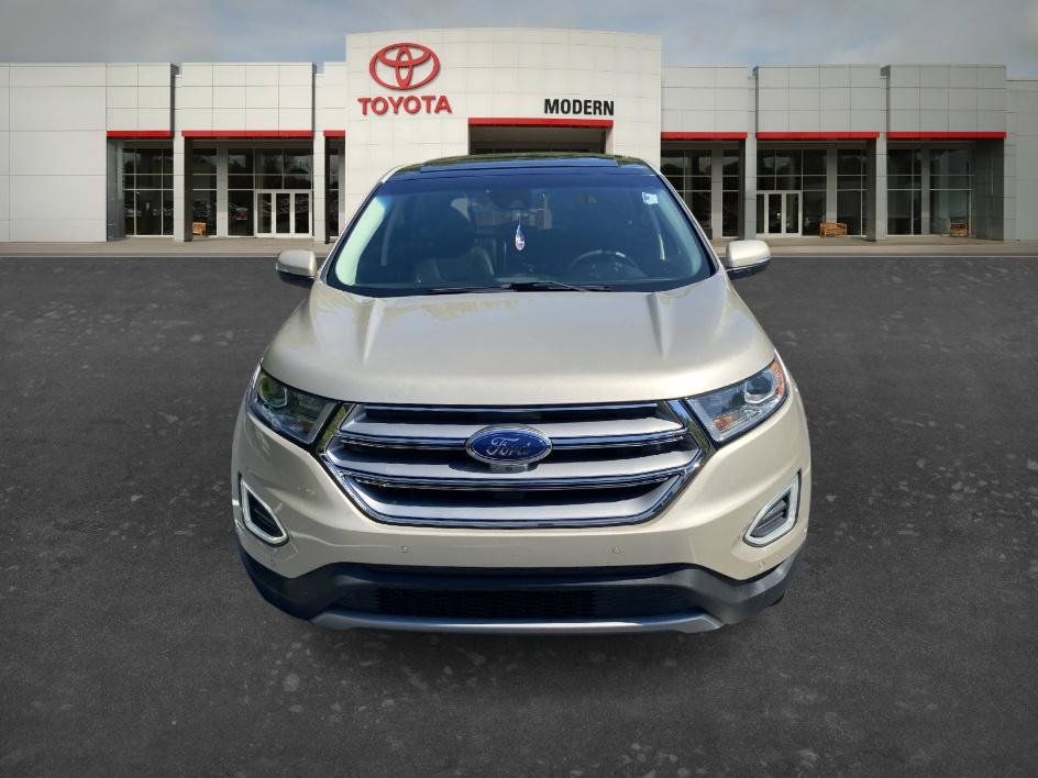 Used 2018 Ford Edge Titanium w/ Equipment Group 302A AWD/4WD image 25