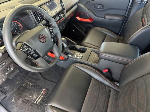 Used 2026 Nissan Frontier PRO-4X w/ Pro Premium Package AWD/4WD image 9