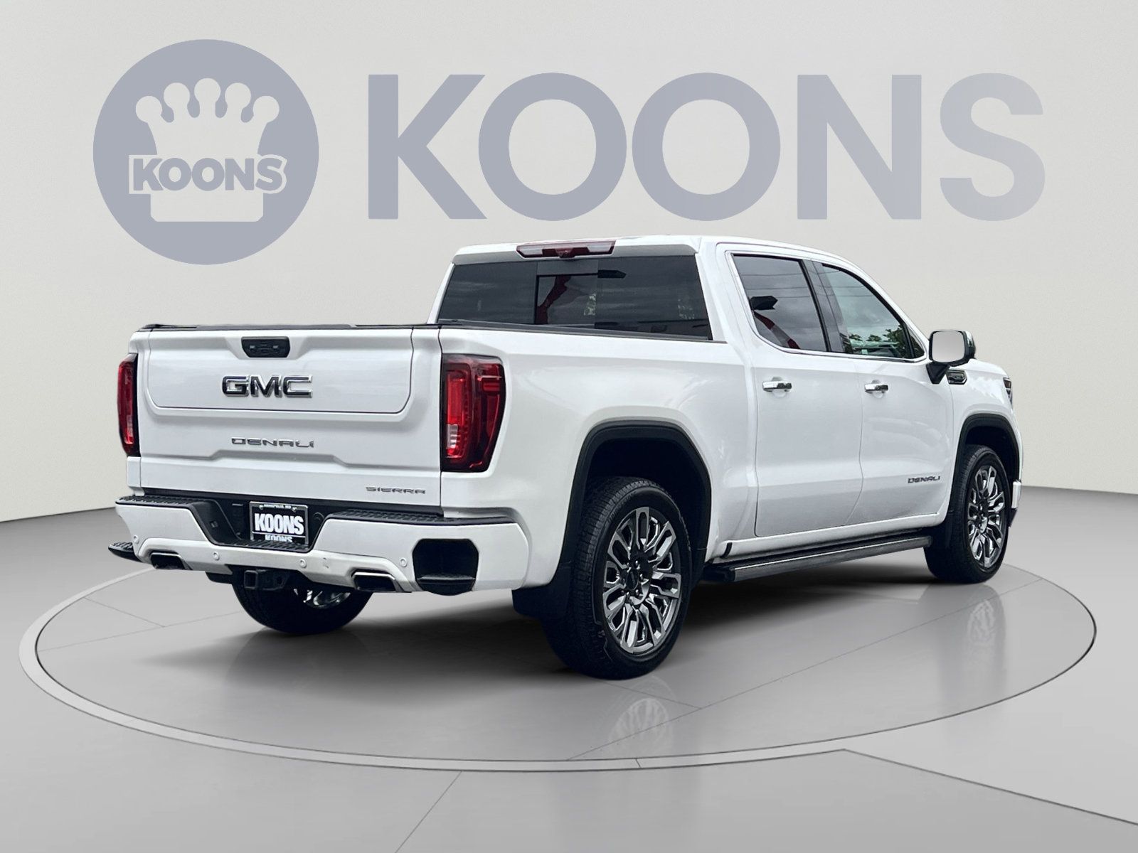 Used 2024 GMC Sierra 1500 Denali Ultimate AWD/4WD image 8