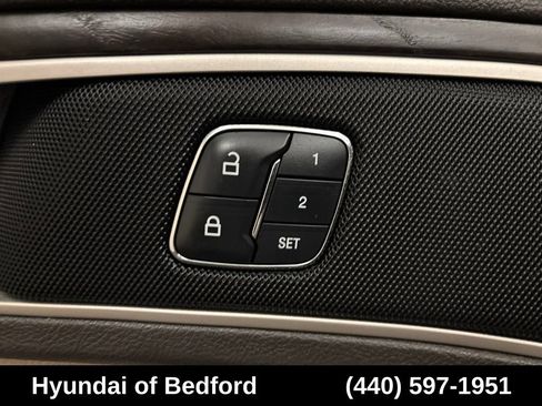 Used 2018 Lincoln MKZ Select w/ Select Plus Package AWD/4WD image 13