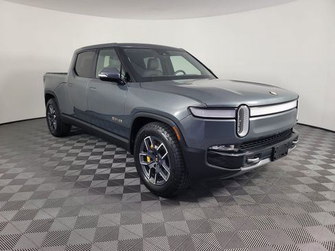 Used 2022 Rivian R1T Adventure AWD/4WD image 7