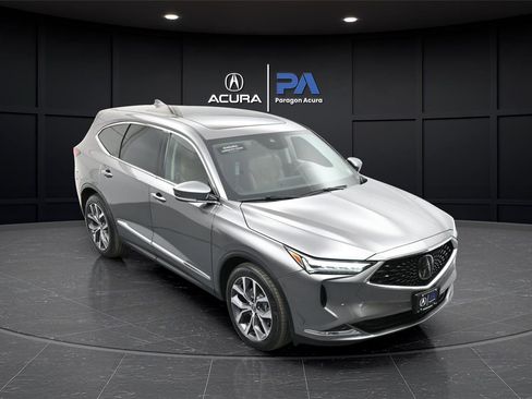 Used 2024 Acura MDX SH-AWD w/ Technology Package image 36