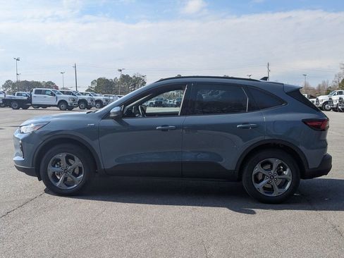 Used 2025 Ford Escape ST-Line Select image 11