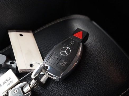 Used 2018 Mercedes-Benz CLA 250 4MATIC image 36