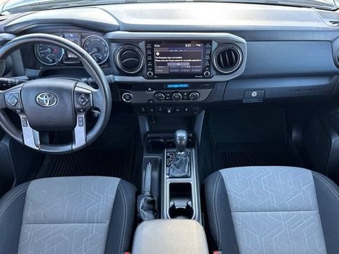 Used 2021 Toyota Tacoma TRD Off-Road w/ Technology Package RWD image 16