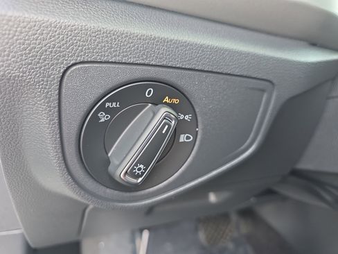 Used 2023 Volkswagen Atlas SEL image 33