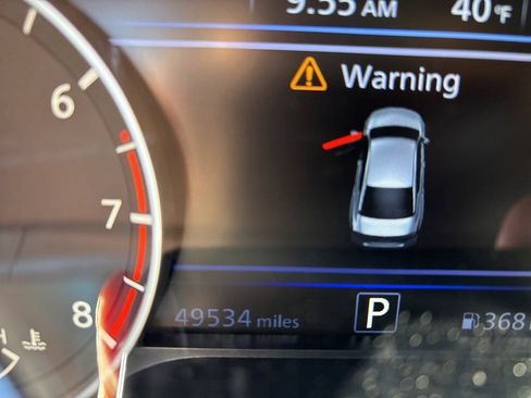 Used 2024 Nissan Altima 2.5 SV image 11