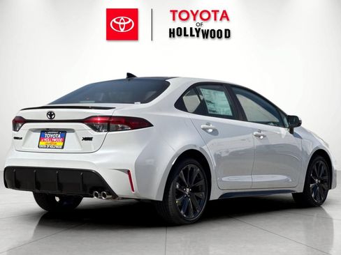 New 2026 Toyota Corolla XSE FWD image 4