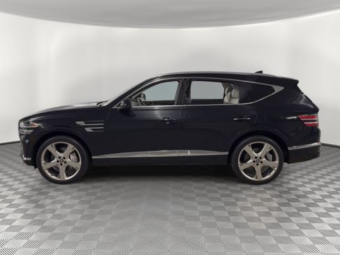 Used 2024 Genesis GV80 2.5T w/ Prestige Package AWD/4WD image 2