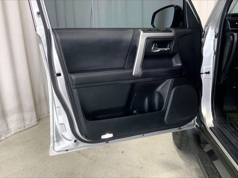 Used 2023 Toyota 4Runner SR5 Premium w/ Moonroof Package image 21