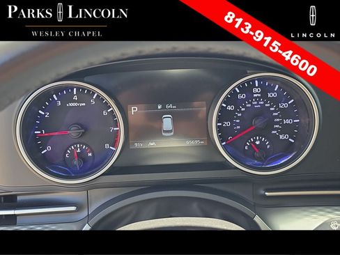 Used 2022 Kia Carnival LX FWD image 31