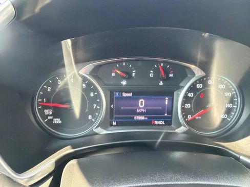 Used 2022 Chevrolet Equinox LT FWD image 19