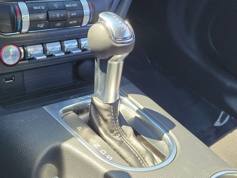 Used 2022 Ford Mustang Convertible w/ Equipment Group 101A image 23