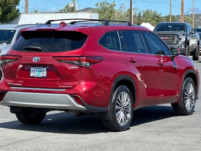 Used 2021 Toyota Highlander Platinum