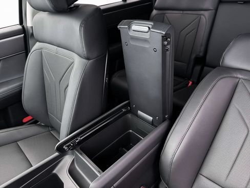 New 2026 Hyundai Santa Fe SEL FWD image 19