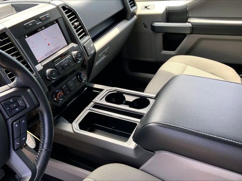 Used 2019 Ford F150 XLT w/ Equipment Group 302A Luxury AWD/4WD image 15