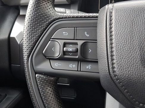New 2026 Toyota Tacoma SR5 AWD/4WD image 17