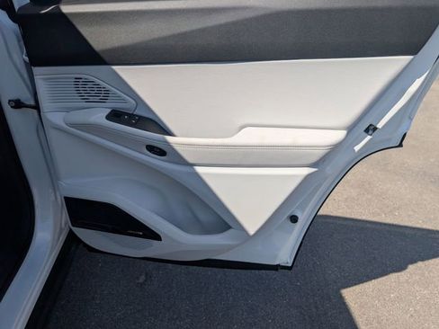 New 2026 Jeep Cherokee Limited image 29