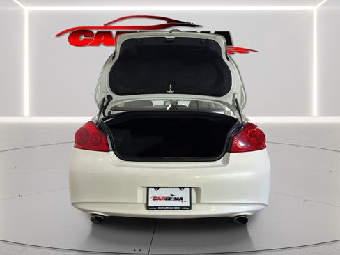 Used 2011 INFINITI G37 Journey RWD image 22